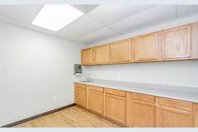 3373 E Highway 6, Alvin, TX 77511 - Photo 21