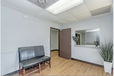 3373 E Highway 6, Alvin, TX 77511 - Photo 19