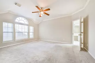 314 Parkwood Village Dr, Friendswood, TX 77546 - Photo 17