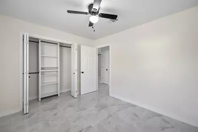 8411 Botany Lane, Houston, TX 77075 - Photo 11