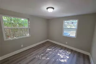 10731 Hillside Dr, Montgomery, TX 77356 - Photo 11