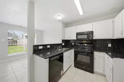 2034 Greenwest Drive, Missouri City, TX 77489 - Photo 15