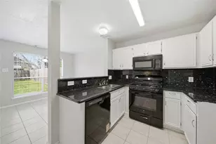 2034 Greenwest Dr, Missouri City, TX 77489 - Photo 15