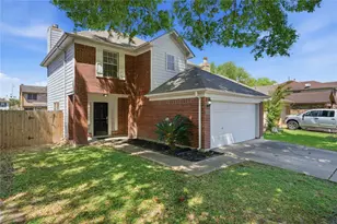 2034 Greenwest Dr, Missouri City, TX 77489 - Photo 3