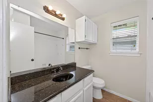 2502 Old Oak Ln, Houston, TX 77339 - Photo 11