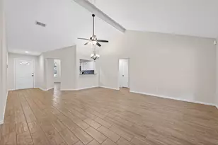 2502 Old Oak Ln, Houston, TX 77339 - Photo 3