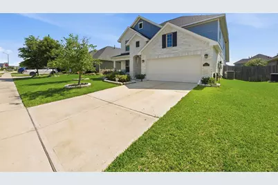 8411 Delta Down Drive, Fulshear, TX 77441 - Photo 3