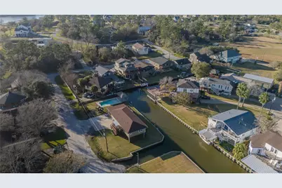 5103 Captains Drive, Dickinson, TX 77539 - Photo 45