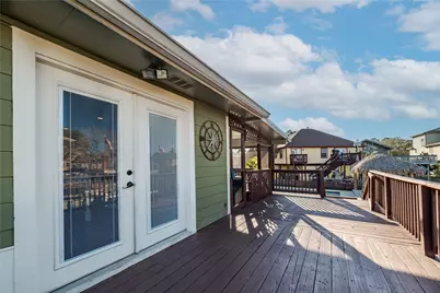 5103 Captains Drive, Dickinson, TX 77539 - Photo 37