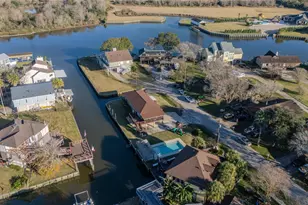 5103 Captains Dr, Dickinson, TX 77539 - Photo 5