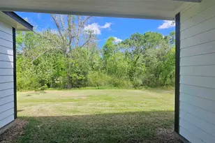 113 County Rd 645, Kenefick, TX 77535 - Photo 9