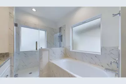 6404 Pregonero Lane, Houston, TX 77048 - Photo 13
