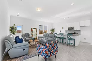6404 Pregonero Ln, Houston, TX 77048 - Photo 9