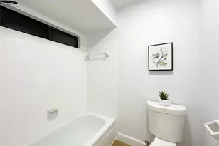 13716 Hollowgreen Dr, Houston, TX 77082 - Photo 23