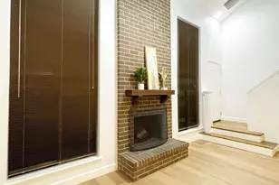 13716 Hollowgreen Dr, Houston, TX 77082 - Photo 21