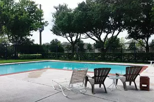 13716 Hollowgreen Dr, Houston, TX 77082 - Photo 29