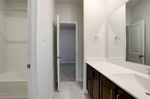 19030 Crested Moss Ave, Tomball, TX 77377 - Photo 9