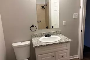 5818 Glenhurst Dr, Houston, TX 77033 - Photo 19