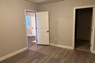 5818 Glenhurst Dr, Houston, TX 77033 - Photo 15