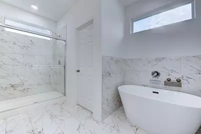8202 Homewood Lane #E, Houston, TX 77028 - Photo 21