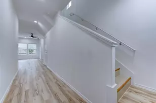 8202 Homewood Ln, Houston, TX 77028 - Photo 3