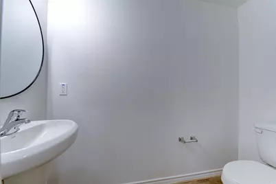 8202 Homewood Lane #E, Houston, TX 77028 - Photo 5