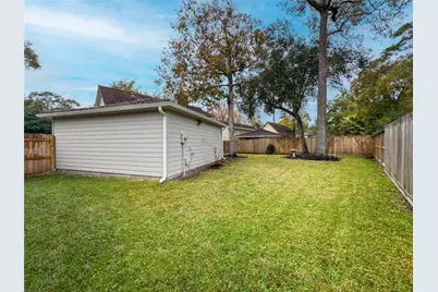 3210 Highland Laurels Drive, Kingwood, TX 77345 - Photo 41