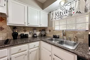 3210 Highland Laurels Dr, Kingwood, TX 77345 - Photo 13