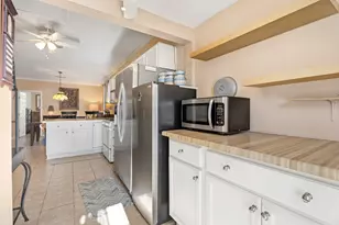 1302 15th St, Galveston, TX 77550 - Photo 15