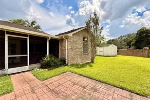 1702 Fantasy Woods Dr, Houston, TX 77094 - Photo 3
