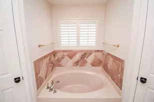 12911 Kathy Ln, Cypress, TX 77429 - Photo 17