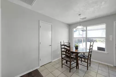 33127 Cottonwood Bend, Magnolia, TX 77354 - Photo 9