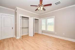 1307 Walton St, Houston, TX 77009 - Photo 15