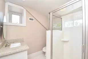 1307 Walton St, Houston, TX 77009 - Photo 25
