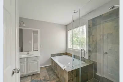 11 Verbena Bend Place, The Woodlands, TX 77382 - Photo 23