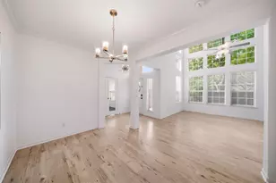8903 Silent Willow Ln, Sugar Land, TX 77479 - Photo 7