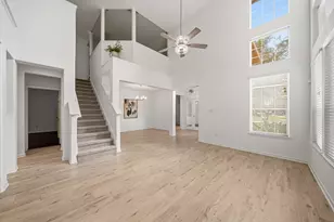 8903 Silent Willow Ln, Sugar Land, TX 77479 - Photo 9