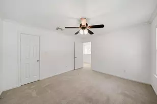 8903 Silent Willow Ln, Sugar Land, TX 77479 - Photo 33