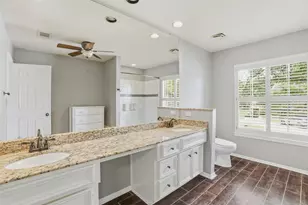 4410 Wickford Cir, Sugar Land, TX 77479 - Photo 23