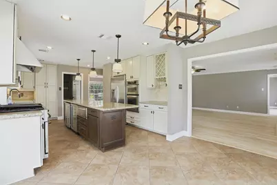 4410 Wickford Circle, Sugar Land, TX 77479 - Photo 11
