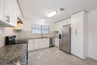 14023 Old Village Lane, Sugar Land, TX 77498 - Photo 11