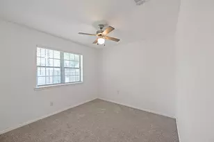 14023 Old Village Ln, Sugar Land, TX 77498 - Photo 25