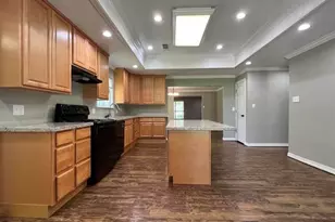 1030 Pine Timbers Dr, Sour Lake, TX 77659 - Photo 3