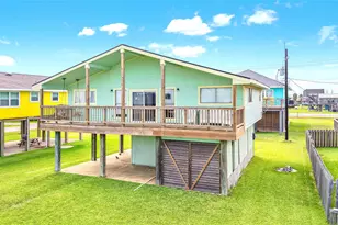 1651 Sandpebble Pl, Surfside Beach, TX 77541 - Photo 1