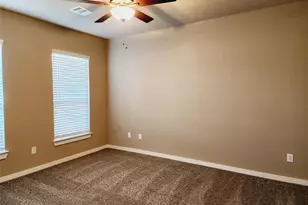 9840 Grosbeak Ln, Magnolia, TX 77354 - Photo 9