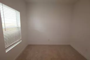 7914 Jasper Mdws Wy, Angleton, TX 77515 - Photo 5