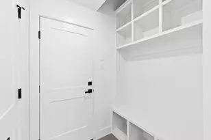 6056 Cebra Rd, Houston, TX 77091 - Photo 9