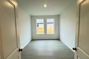 13320 Harbor Pt Dr, Texas City, TX 77568 - Photo 7