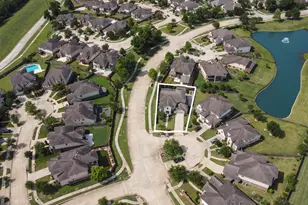 6510 Brady Springs Ct, Sugar Land, TX 77479 - Photo 43