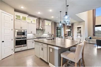 1422 Bowen Drive, League City, TX 77573 - Photo 11